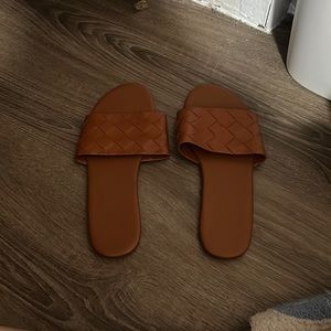 SHEIN original sandals.